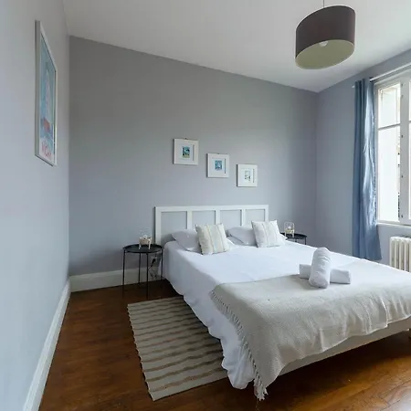 Residence Le Languedoc - Appartements Design - Proche Des Parcs Vichy Exterior photo