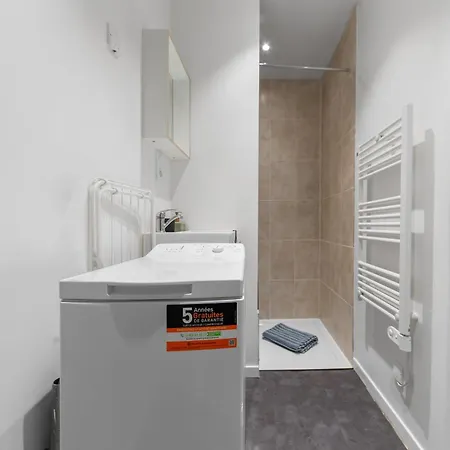 Residence Le Languedoc - Appartements Design - Proche Des Parcs Vichy Exterior photo